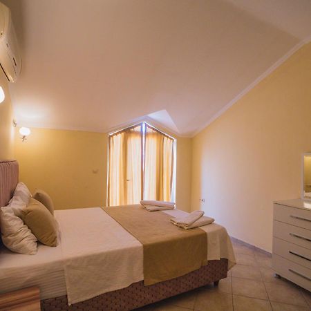 Sunset Beach Villas y apartamentos Fethiye Exterior foto